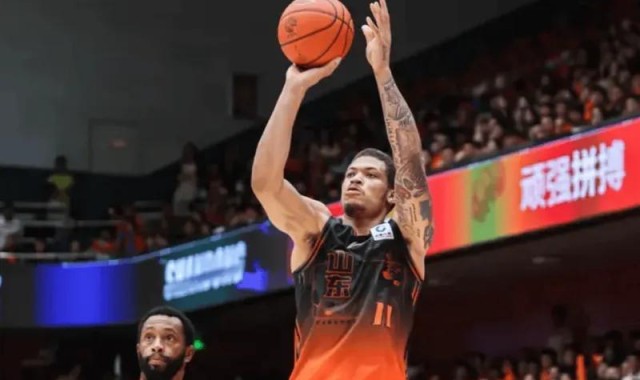 nba直播-山东被淘汰5将让人失望！四外没一个靠得住，谢智杰毫无成长！